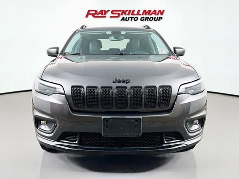 Used 2020 Jeep Cherokee Latitude Plus image 2