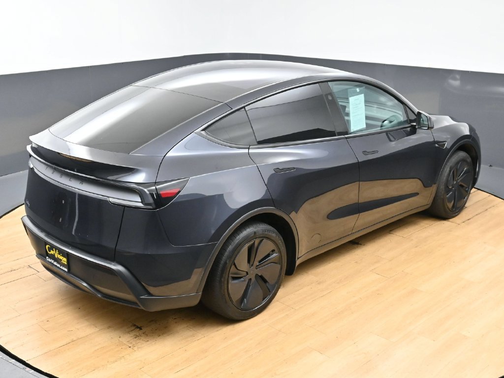Used 2026 Tesla Model Y Long Range RWD image 7