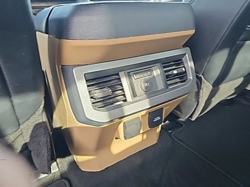 Used 2024 Ford F450 Lariat w/ Chrome Package image 32