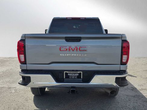 Used 2025 GMC Sierra 2500 SLE w/ SLE Convenience Package AWD/4WD image 4
