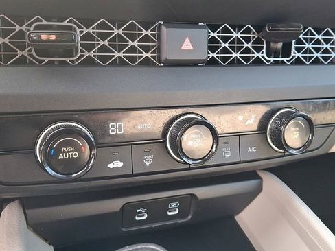 Used 2025 Honda Accord LX image 16