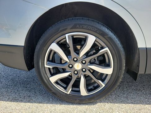 Used 2022 Chevrolet Equinox Premier AWD/4WD image 5