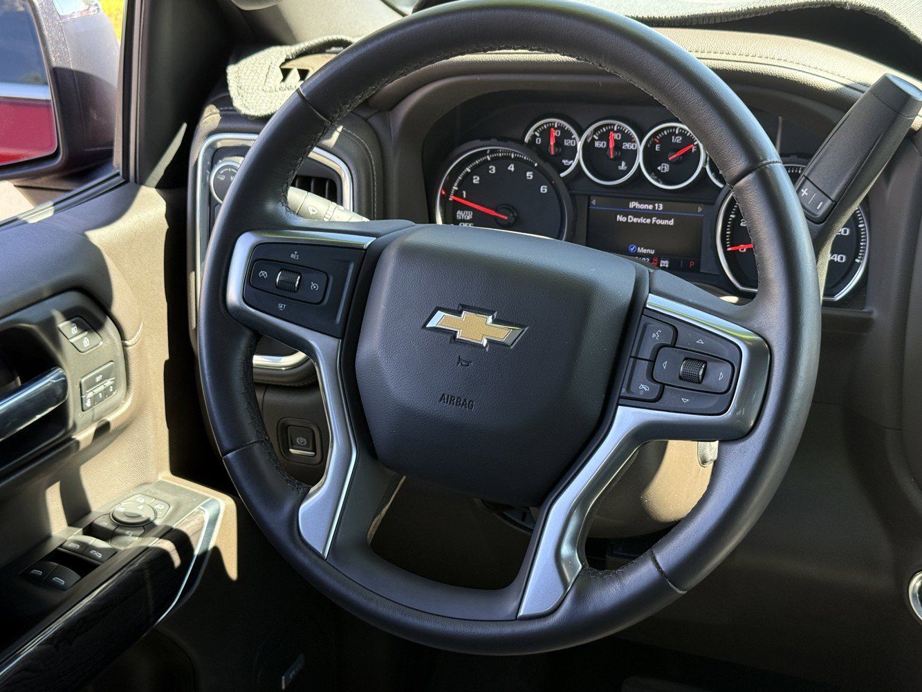 Used 2022 Chevrolet Silverado 1500 LTZ w/ LTZ Convenience Package II AWD/4WD image 21