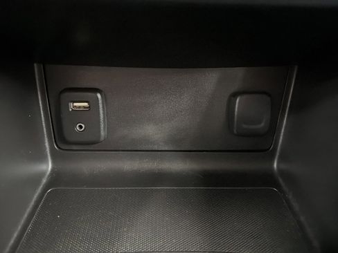 Used 2016 GMC Canyon W/T w/ Convenience Package image 17