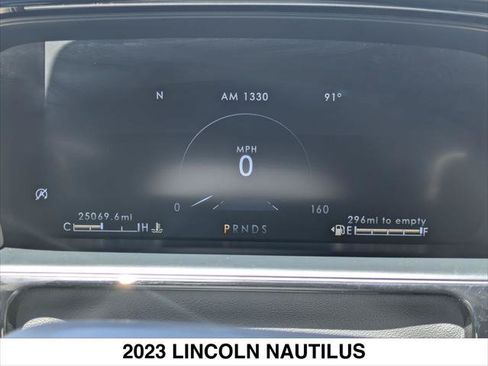Certified 2023 Lincoln Nautilus Reserve w/ Equipment Group 201A FWD image 16