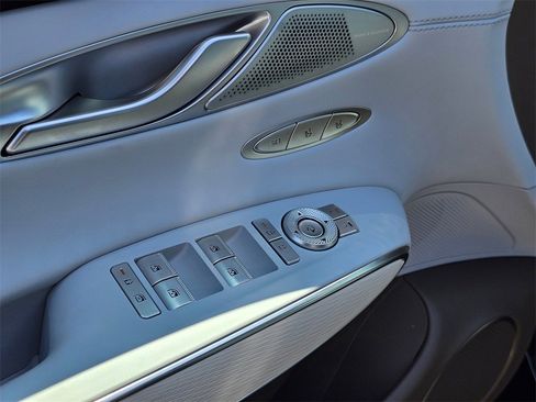 New 2026 Genesis GV70 2.5T Advanced image 23