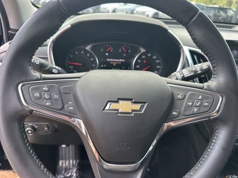 Used 2020 Chevrolet Equinox Premier AWD/4WD image 21