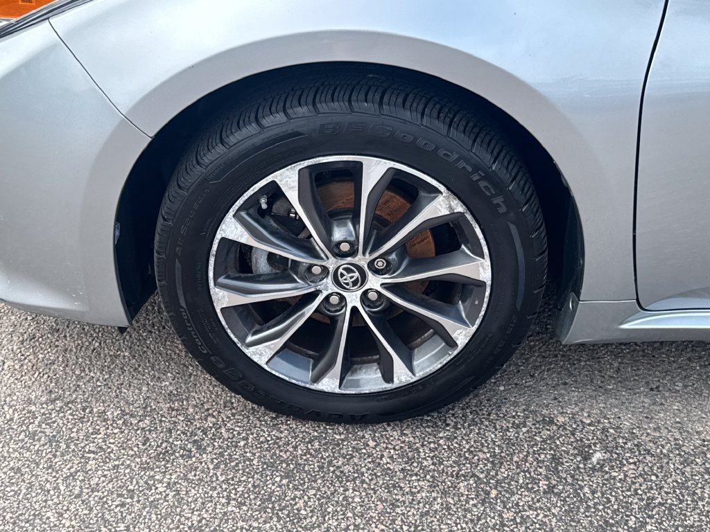 Used 2016 Toyota Avalon XLE Premium FWD image 41