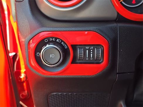 Used 2020 Jeep Wrangler Unlimited Sport S image 21