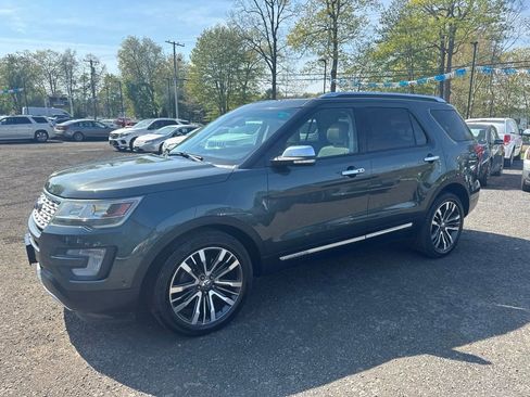 Used 2016 Ford Explorer Platinum AWD/4WD image 18