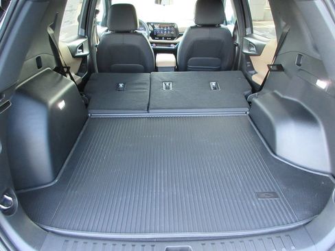 New 2027 Chevrolet Equinox ACTIV w/ Convenience Package III FWD image 11