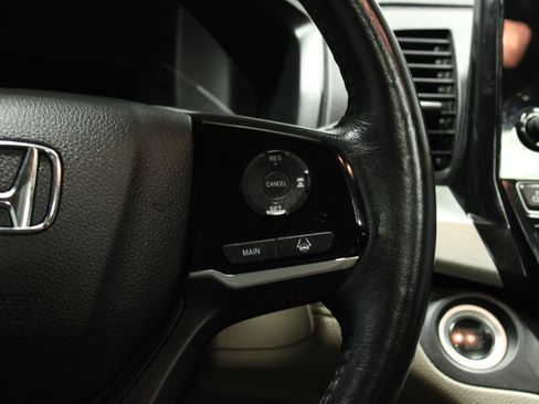 Used 2018 Honda Odyssey EX-L image 23