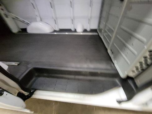 Used 2020 GMC Savana 3500 w/ Driver Convenience Package image 14