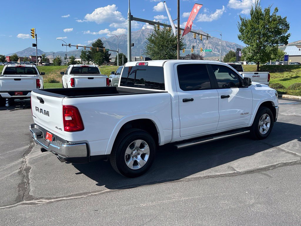 Used 2025 RAM 1500 Big Horn AWD/4WD image 8