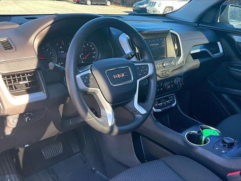 Certified 2023 GMC Terrain SLE w/ Driver Convenience Package image 15