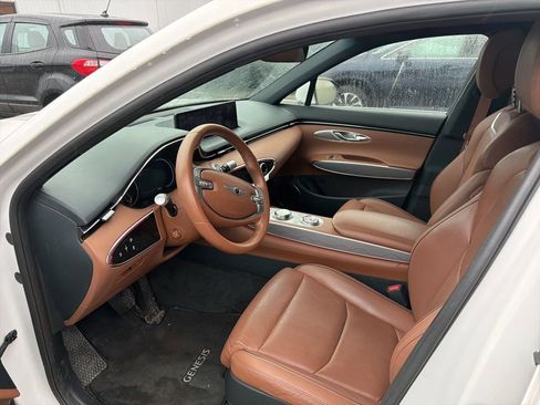 Certified 2023 Genesis GV70 2.5T w/ Advanced Package image 12
