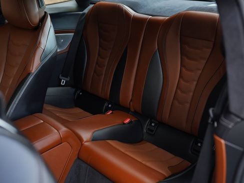 Used 2022 BMW M850i xDrive Coupe image 25