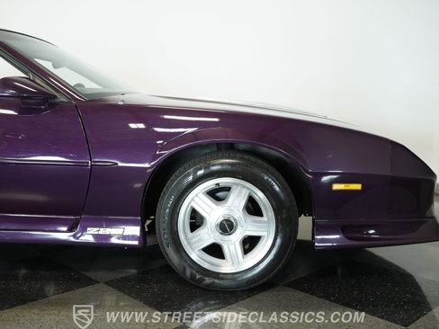 Used 1992 Chevrolet Camaro Z28 image 31