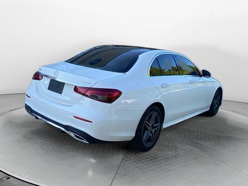Used 2023 Mercedes-Benz E 350 4MATIC Sedan image 7