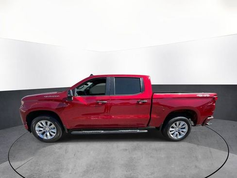 Used 2022 Chevrolet Silverado 1500 Custom w/ Safety Confidence Package AWD/4WD image 4
