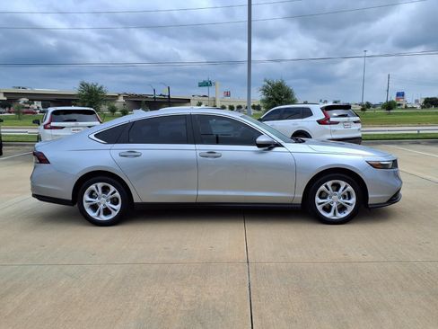 Used 2026 Honda Accord LX image 8