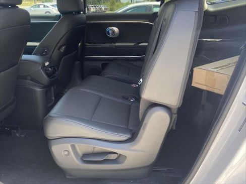 New 2026 Hyundai Ioniq 9 SEL image 9