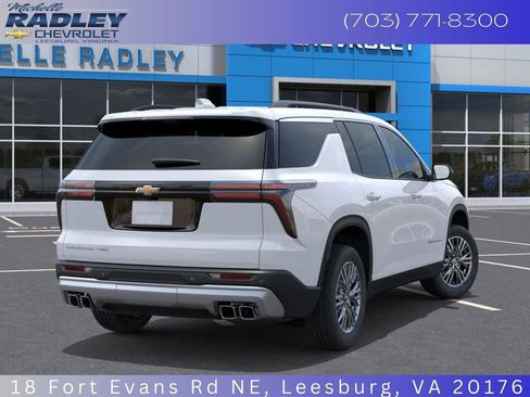 New 2026 Chevrolet Traverse LT image 4
