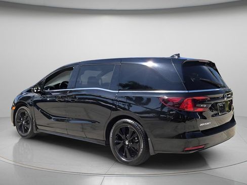 Certified 2024 Honda Odyssey Sport image 8