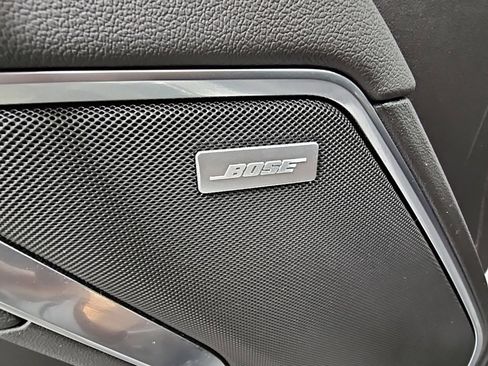 Used 2022 GMC Sierra 1500 SLT w/ SLT Premium Plus Package image 32