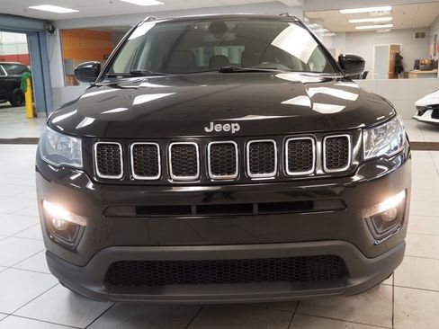 Used 2020 Jeep Compass Latitude w/ Cold Weather Group image 15