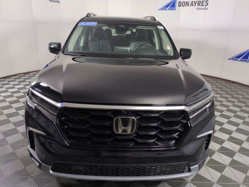 Used 2024 Honda Pilot Elite image 11