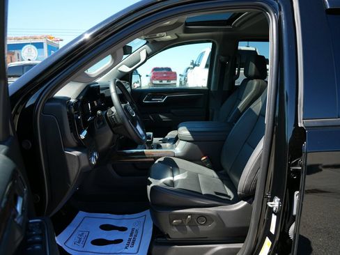 Used 2024 GMC Sierra 1500 Elevation w/ Elevation Premium Package AWD/4WD image 22