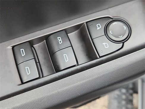 Used 2023 Chevrolet Colorado LT w/ LT Convenience Package II image 23