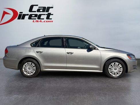 Used 2014 Volkswagen Passat 1.8T S image 7