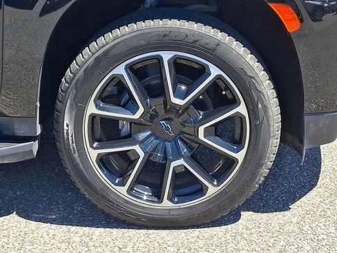 Used 2024 Chevrolet Tahoe RST AWD/4WD image 25