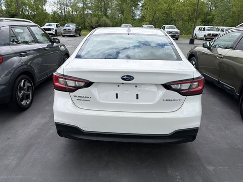 Used 2025 Subaru Legacy Premium AWD/4WD image 3