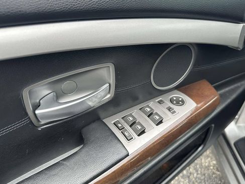 Used 2008 BMW 750Li RWD image 17