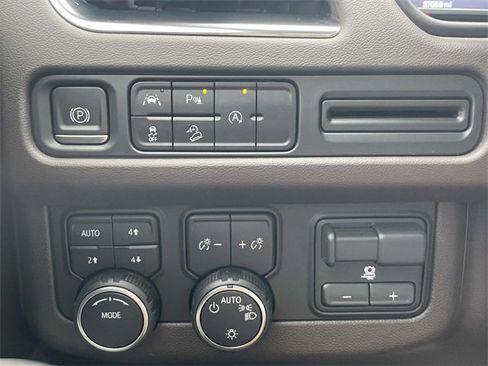 Certified 2023 Chevrolet Tahoe Z71 w/ Max Trailering Package image 28