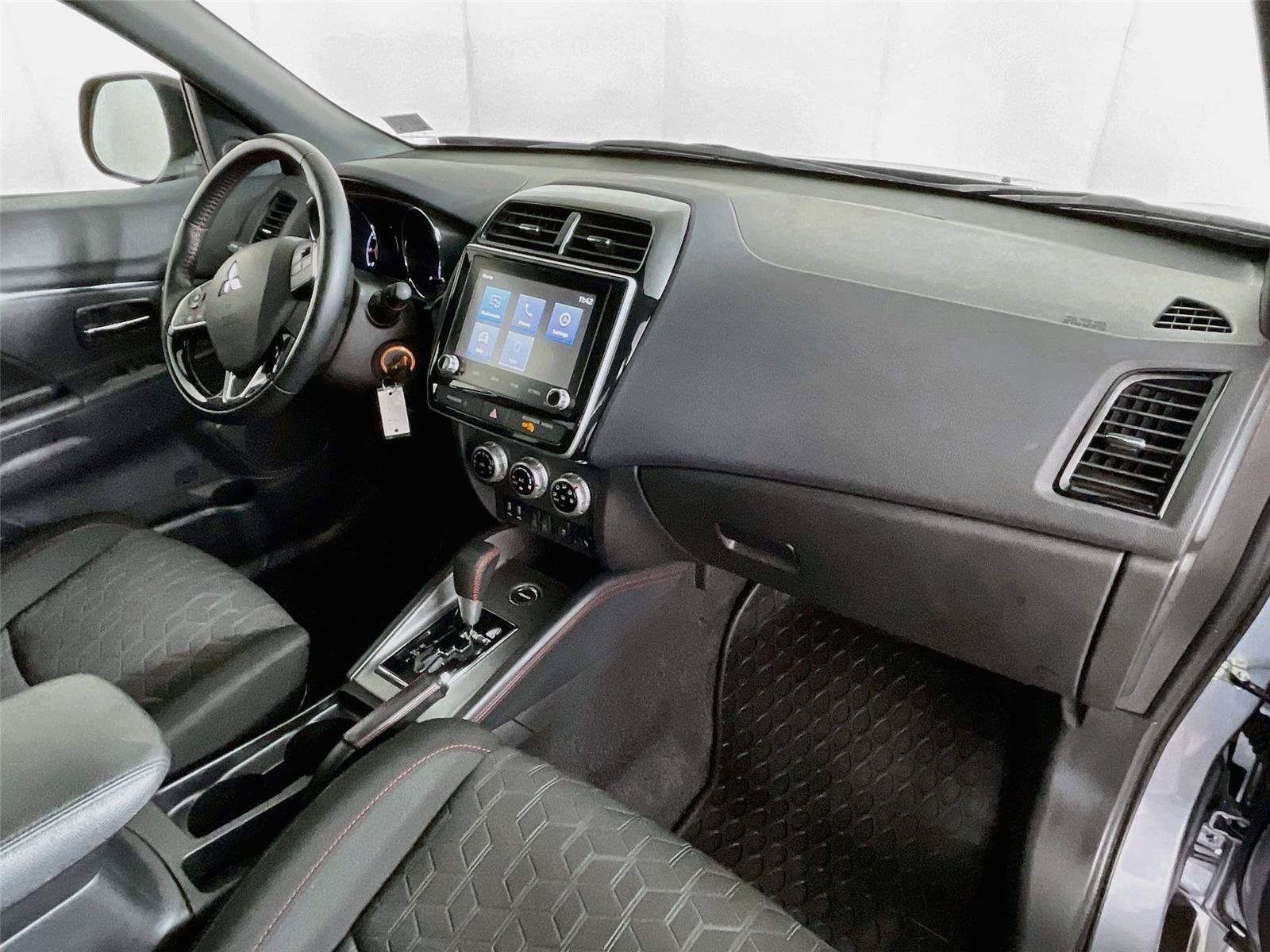 Used 2024 Mitsubishi Outlander Sport AWD image 31
