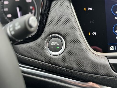 New 2025 Cadillac XT5 Premium Luxury image 36