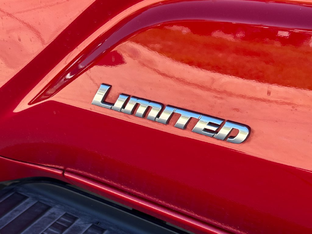 Used 2026 Toyota 4Runner Limited RWD image 15