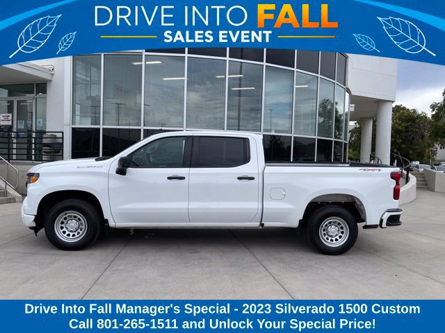 Used 2023 Chevrolet Silverado 1500 Custom AWD/4WD image 2