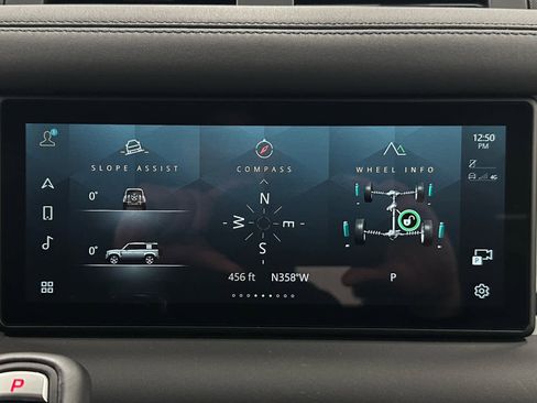 Used 2024 Land Rover Defender 110 S image 35