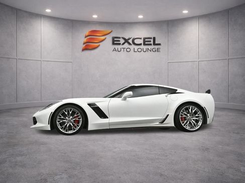 Used 2016 Chevrolet Corvette Z06 w/ 2LZ Preferred Equipment Group image 37