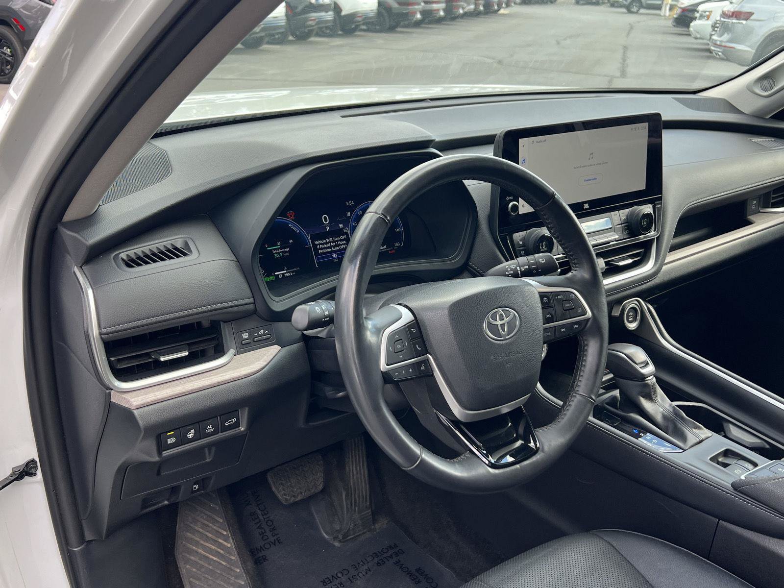 Used 2025 Toyota Grand Highlander AWD Hybrid image 26