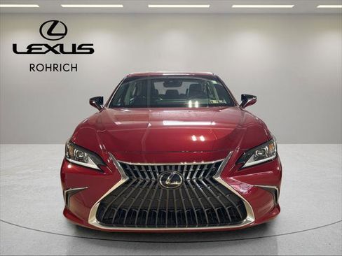 Certified 2024 Lexus ES 350 w/ Premium Package image 2