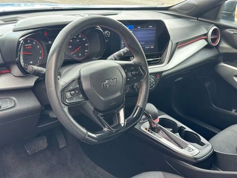 Used 2024 Chevrolet Trax RS w/ Driver Confidence Package image 33