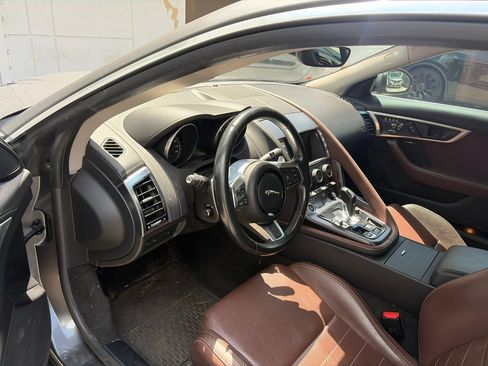 Used 2018 Jaguar F-TYPE Coupe AWD image 5