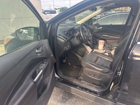 Used 2016 Ford Escape SE w/ SE Leather Comfort Package AWD/4WD image 5