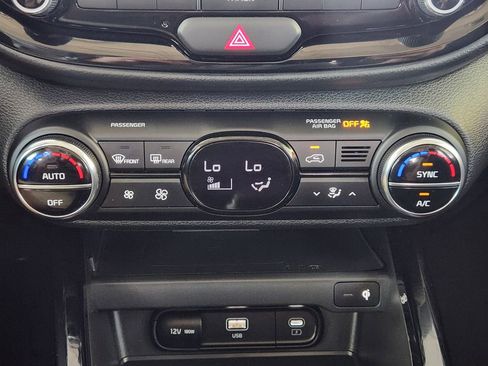 Used 2025 Kia Soul GT-Line FWD image 21